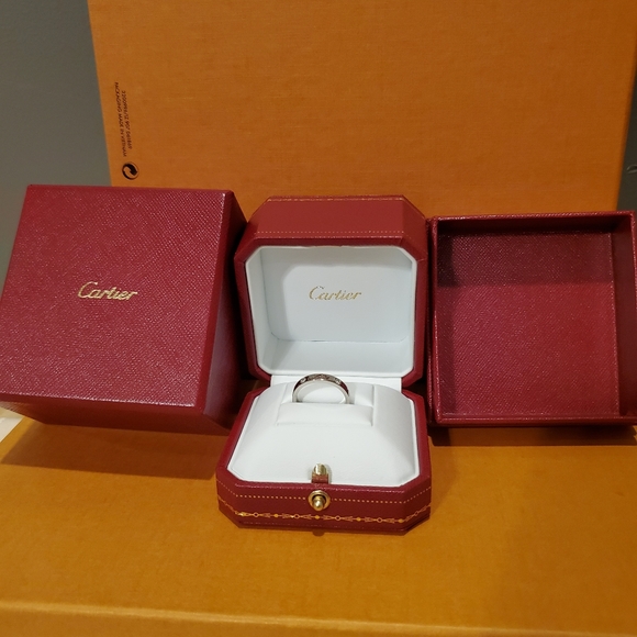 C de Cartier Wedding Band. Platinum and Diamonds, Size 51 (offers considered) - Picture 13 of 13